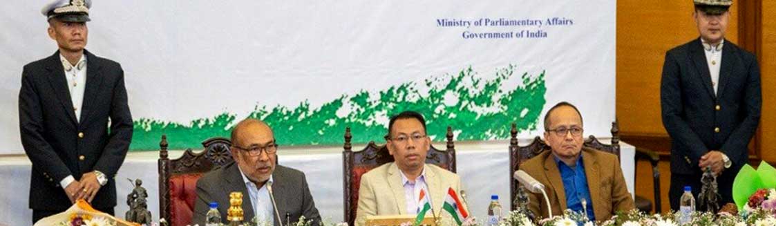 मणिपुर के माननीय मुख्यमंत्री, मणिपुर विधानसभा मेें 27 फरवरी, 2024 को राष्ट्रीय ई-विधान एप्लीके शन (नेवा) का उदघाटन करते ह ् ुय