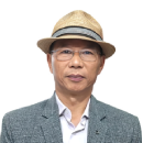 श्री तेचु आरन, उपायुक्त