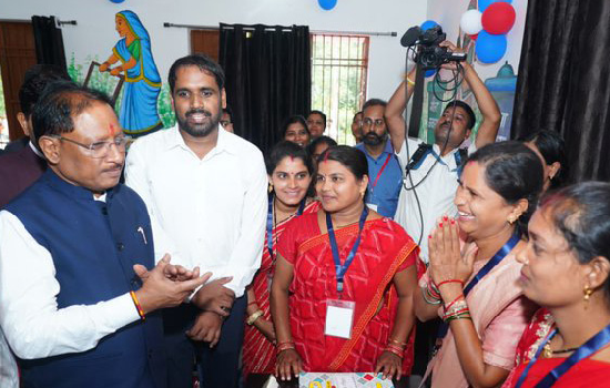 माननीय मुख्यमंत्री श्री विष्णु देव साय द्वारा छत्तीसगढ़ में 51 महतारी सदनों का वर्चुअल शुभारंभ