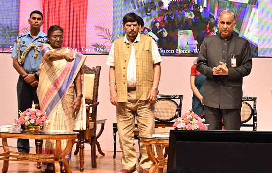 भारत के माननीय राष्ट्रपति द्वारा एजिंग विद डिग्निटी पोर्टल का उद्घाटन