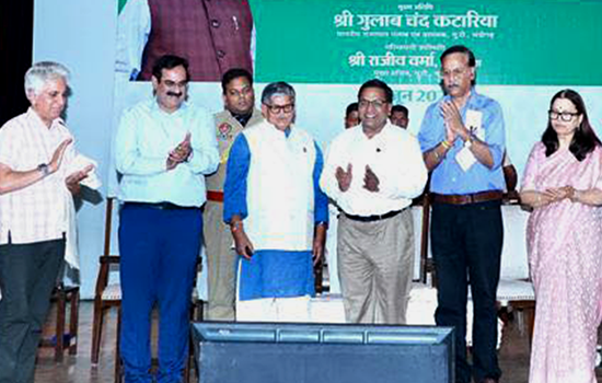 माननीय प्रशासक केंद्र शासित प्रदेश चंडीगढ़ ने एसएमआईएस के माध्यम से ‘कैशलेस कैंपस’ पहल शुरू की