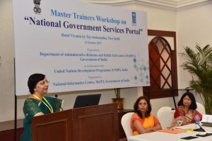 Smt. Alka Mishra, Senior Technical Director, NIC and HoD, India Portal addressing the participants at the workshop