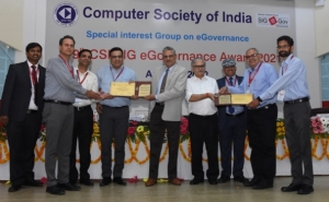 CSI SIG eGovernance Award of Excellence being received by the MOHFW and NIC Officers