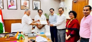 Honorable Union Minister Shri Rajiv Ranjan Singh was presented the WSIS Award by MoS Prof. S. P. Singh Baghel and senior NIC/MoPR officials