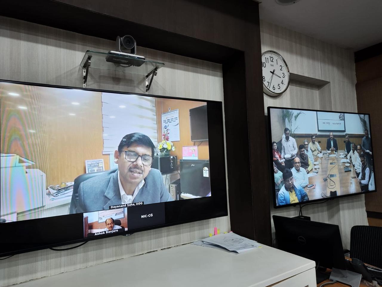 Shri Dayanand Saha, DDG and State Coordinator for Chhattisgarh joining the meeting from NIC Headquarters, Delhi