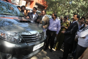 Mr Anil Kumar, IAS Home Secretary-cum Transport Secretary UT Chanidgarh launching HSRP at RLA office