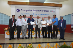 NIC-Haryana team receiving award for NICMeet (Desktop Video Conferencing Solution)