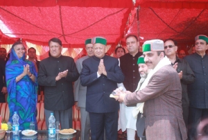 Secretary Vidhan Sabha and Director(IT) to Hon'ble Speaker Receiving the Award