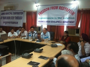 Principal Secretary, H&UDD, J&K, Officers of  NIC and other  Department present during launching ceremony