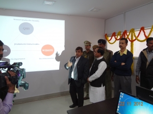 Shri Shahid Ahmad, SIO presenting the Details of the software on the occasion.